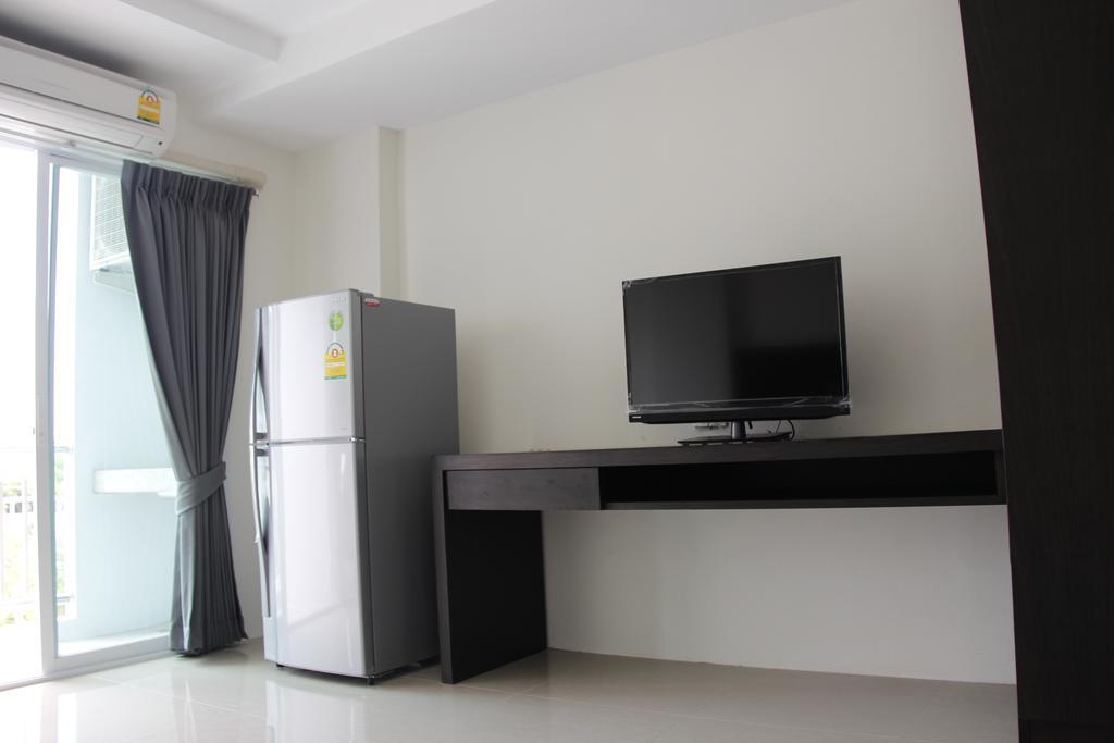 The Precious Aparthotel Hua Hin Room photo
