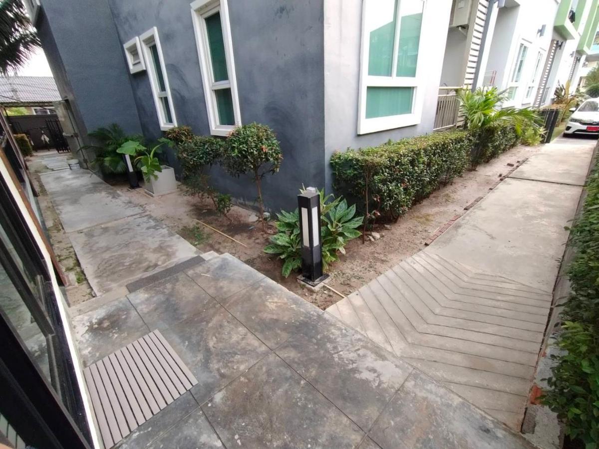 The Precious Aparthotel Hua Hin Exterior photo