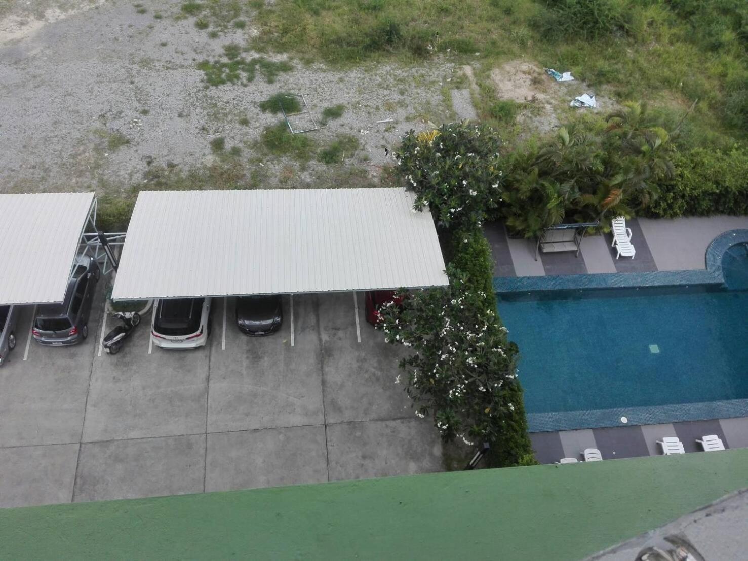 The Precious Aparthotel Hua Hin Exterior photo
