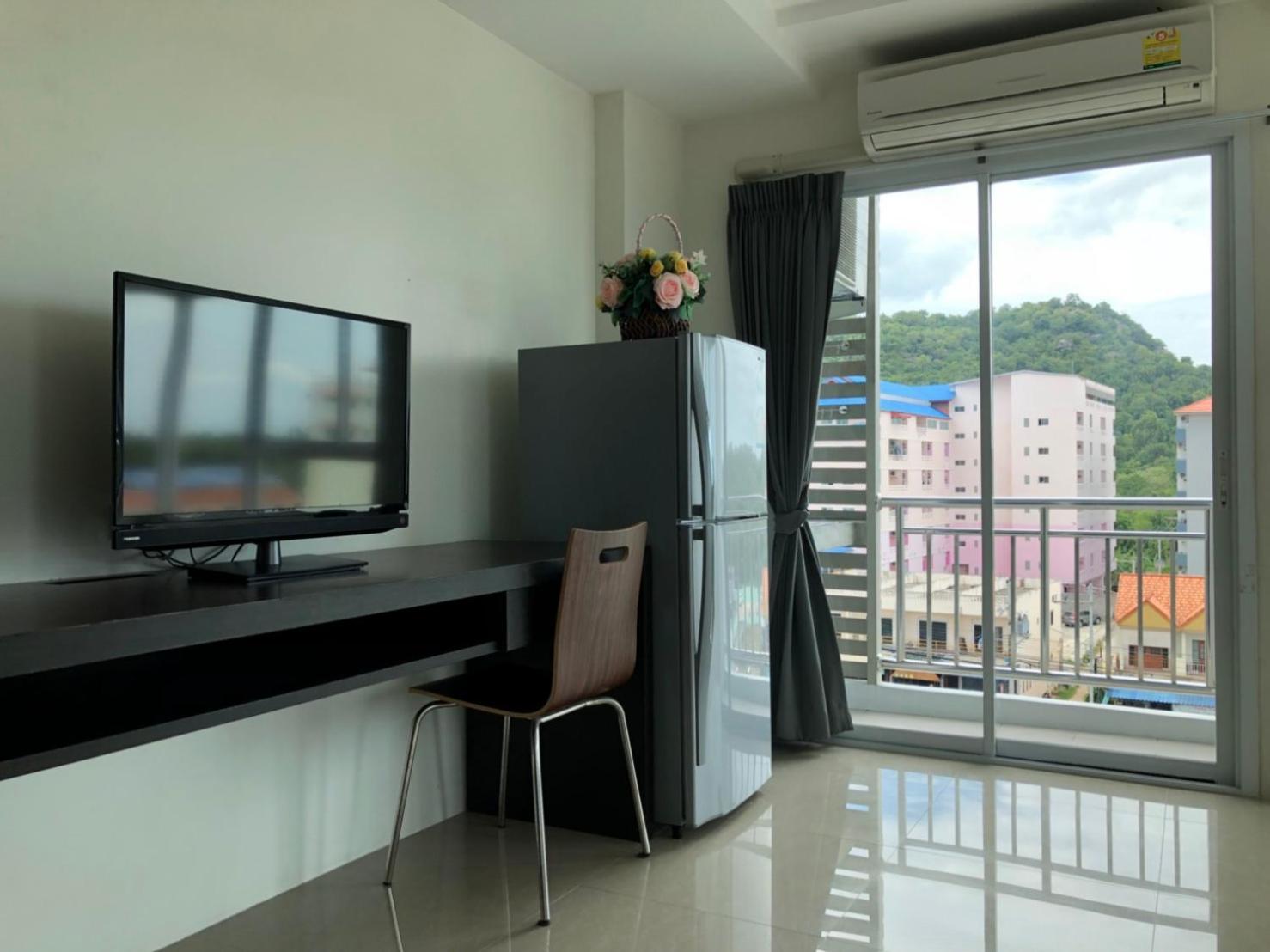 The Precious Aparthotel Hua Hin Exterior photo
