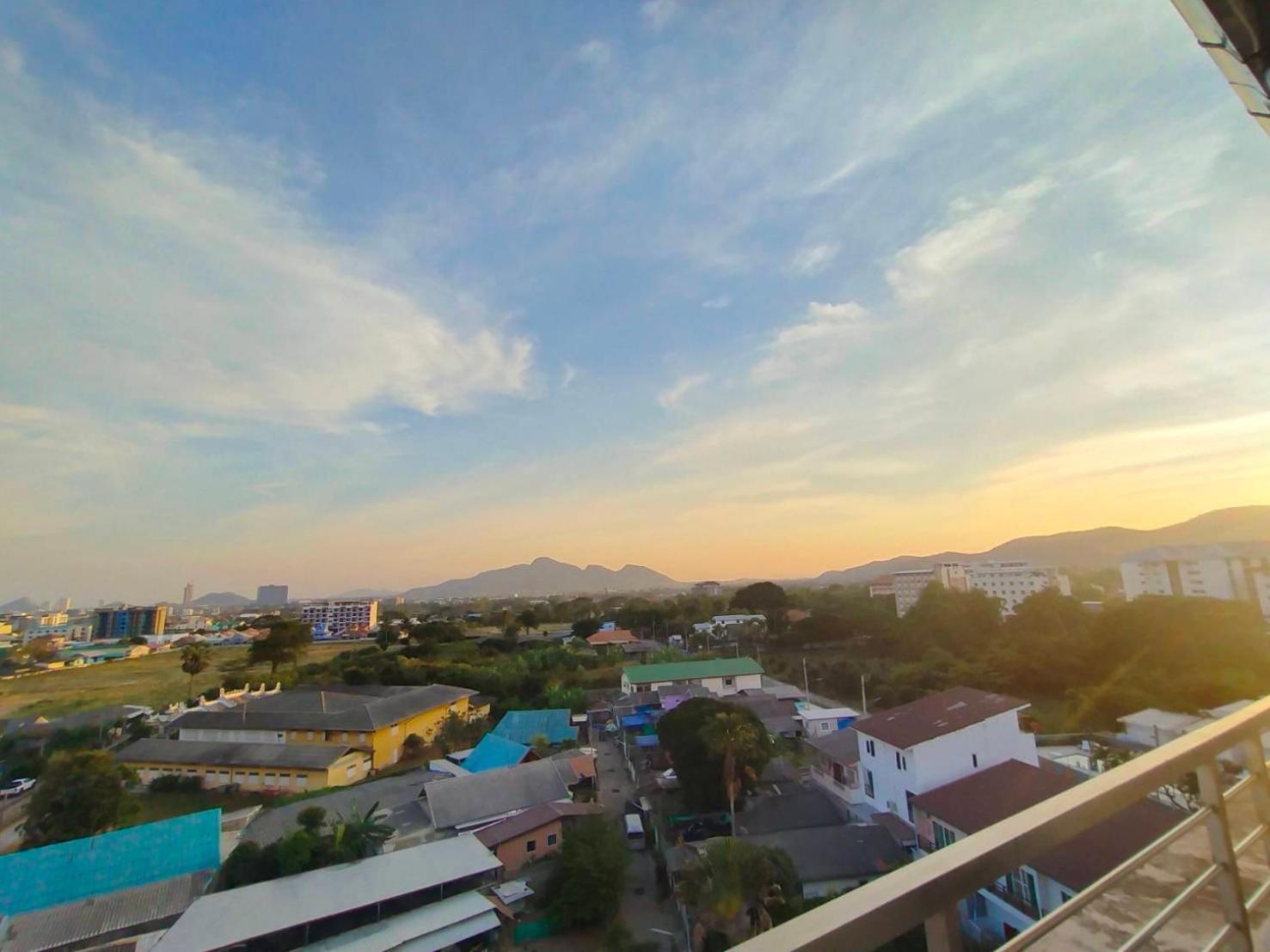 The Precious Aparthotel Hua Hin Exterior photo