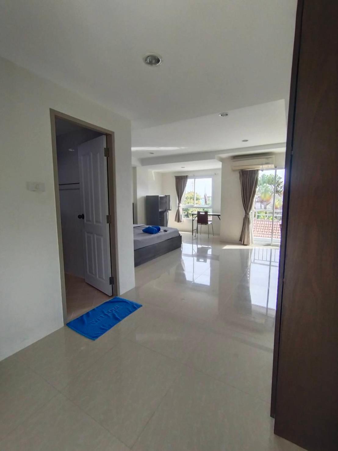 The Precious Aparthotel Hua Hin Exterior photo
