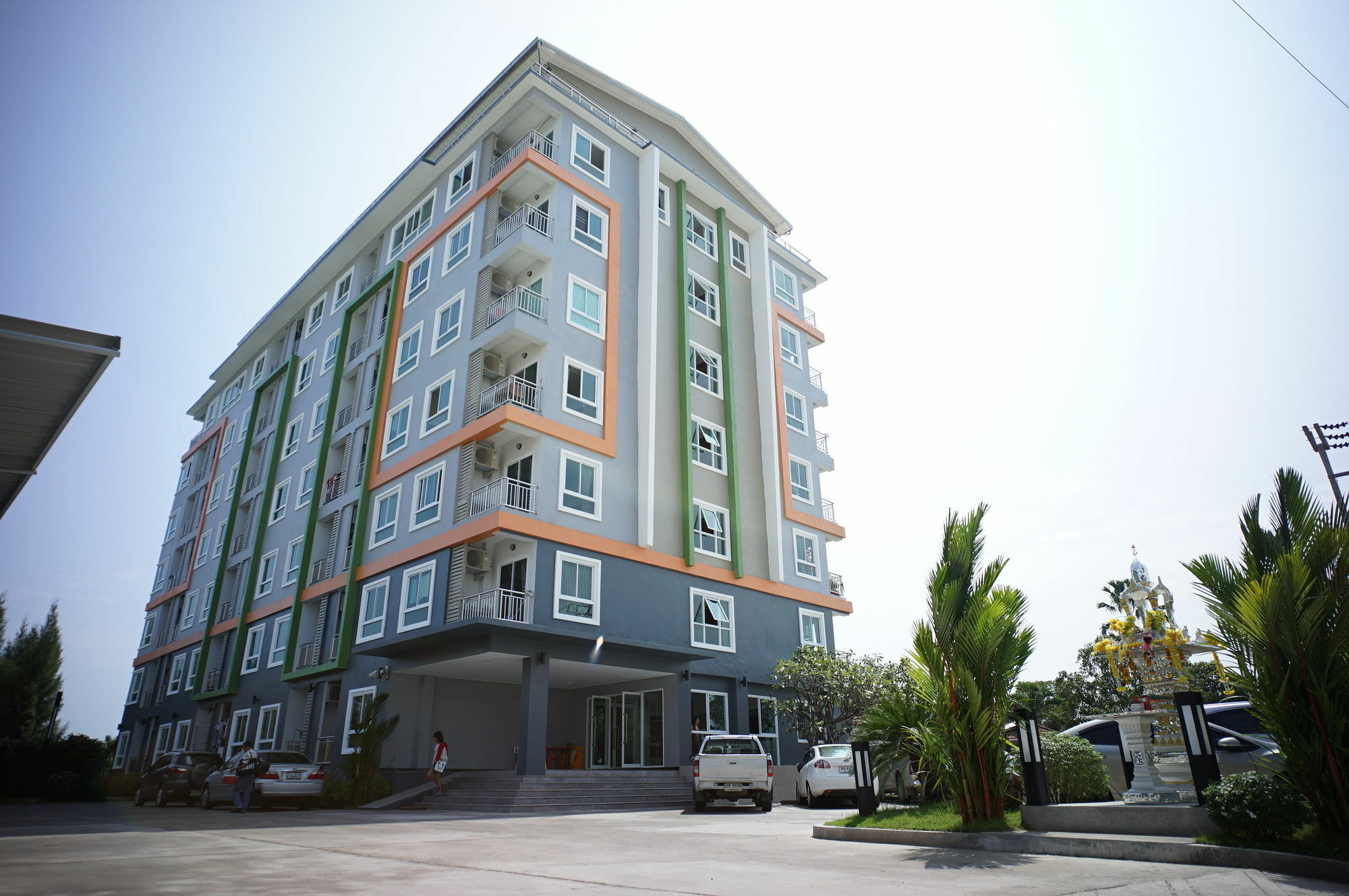 The Precious Aparthotel Hua Hin Exterior photo